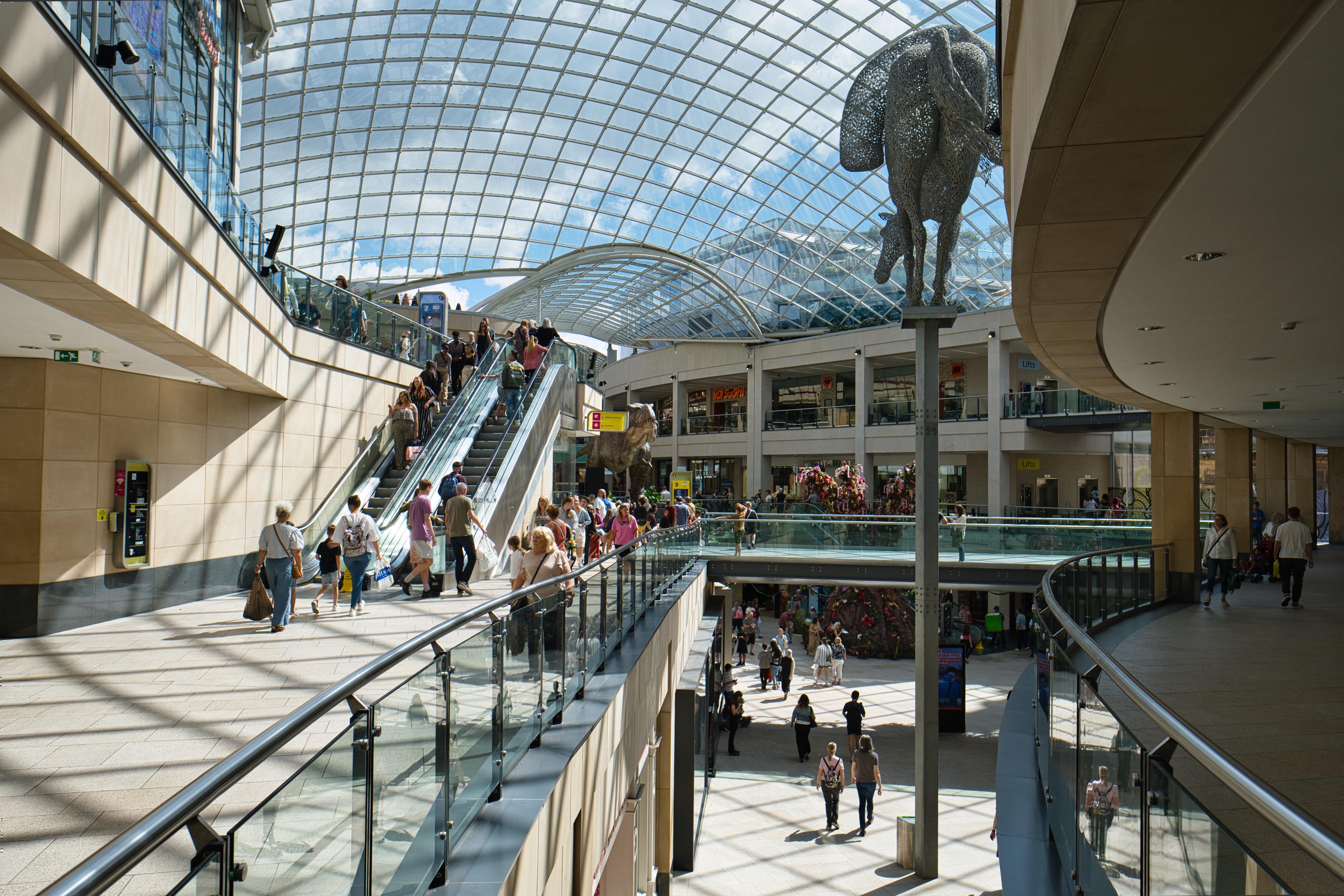 london Canary Wharf Atrium Activation Spot (primary image)